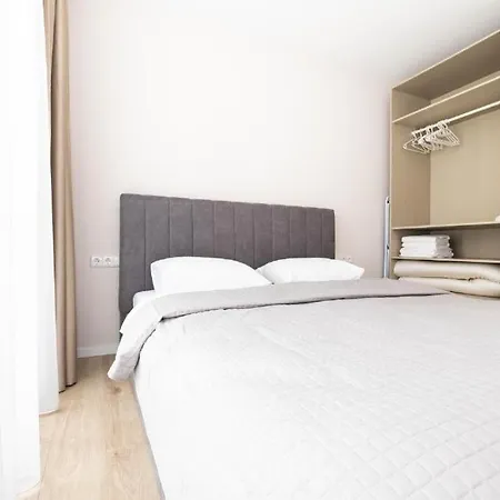 Zalieji Apartamentai Apartment *