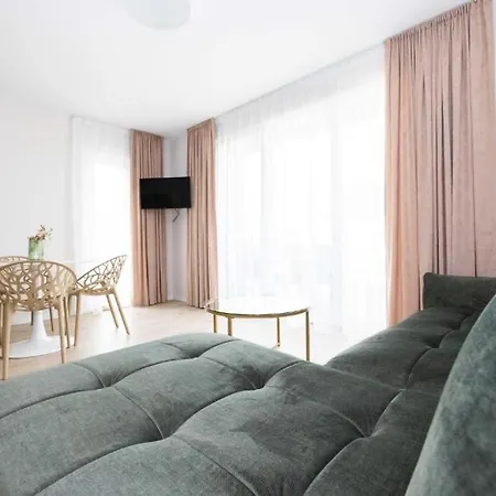 Zalieji Apartamentai *